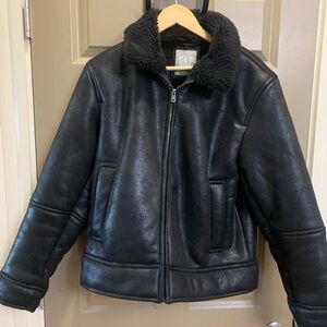 Gap Vegan Leather Sherpa Jacket - Men’s Small